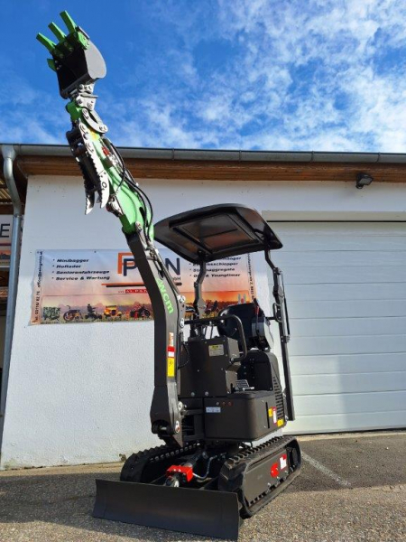 Aktionsangebot: Minibagger PRO 1,27 t inkl. Schaufel 300 mm,  Hydraulischen Daumengreifer und Schnellkuppler